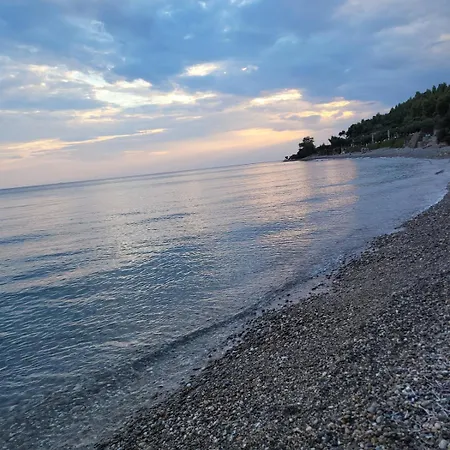 Seaside House In Halkidiki Lägenhet