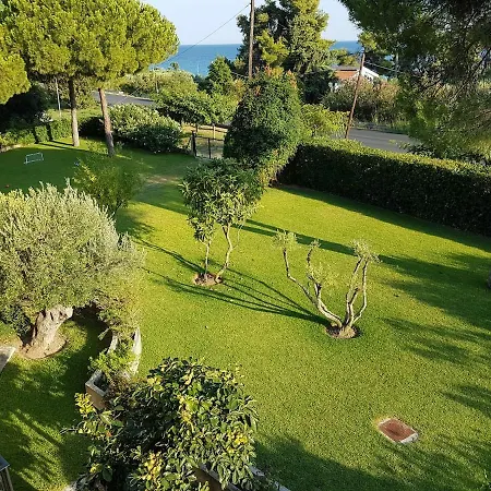 Seaside House In Halkidiki *